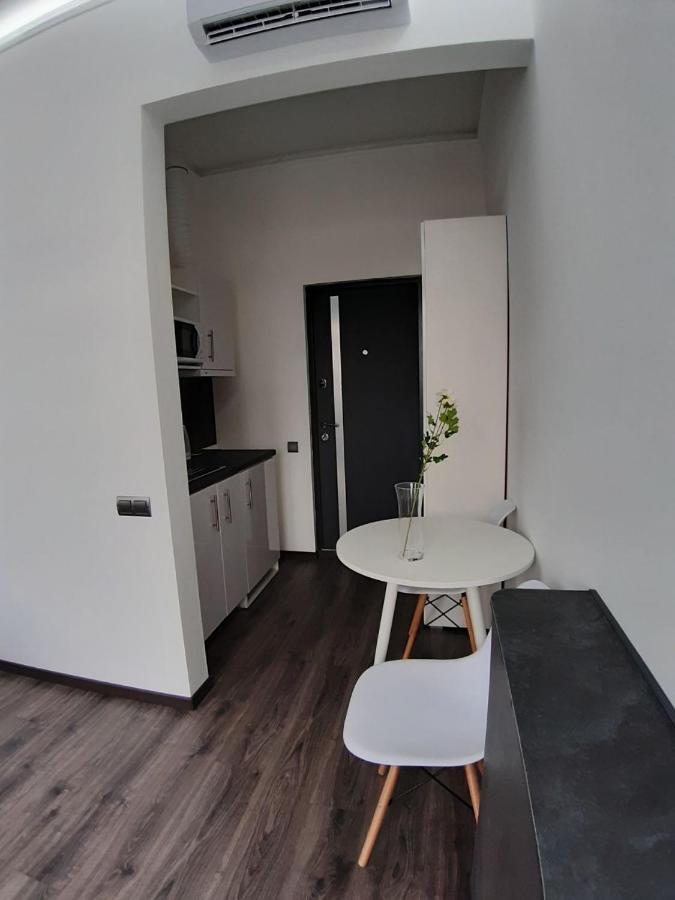 Яркая История Apartman Kijev Kültér fotó