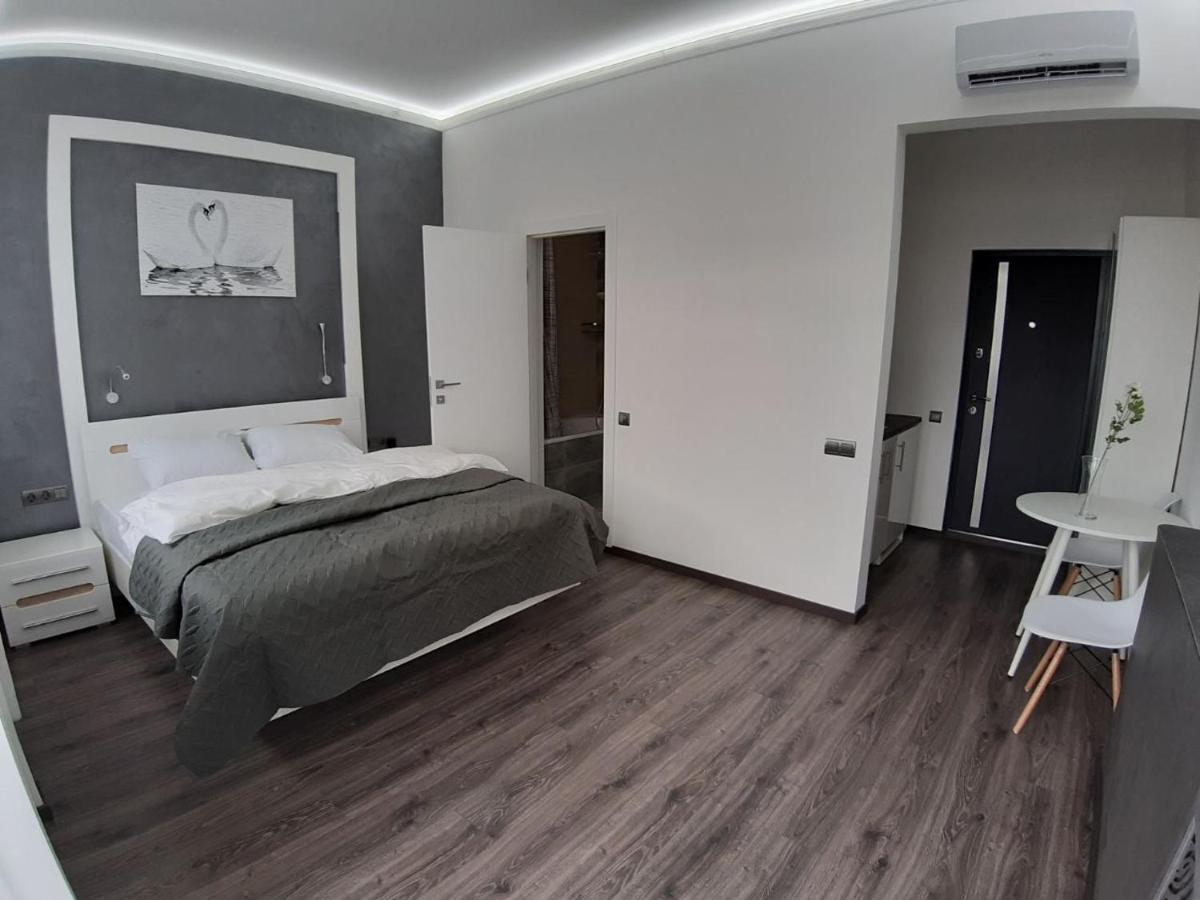 Яркая История Apartman Kijev Kültér fotó
